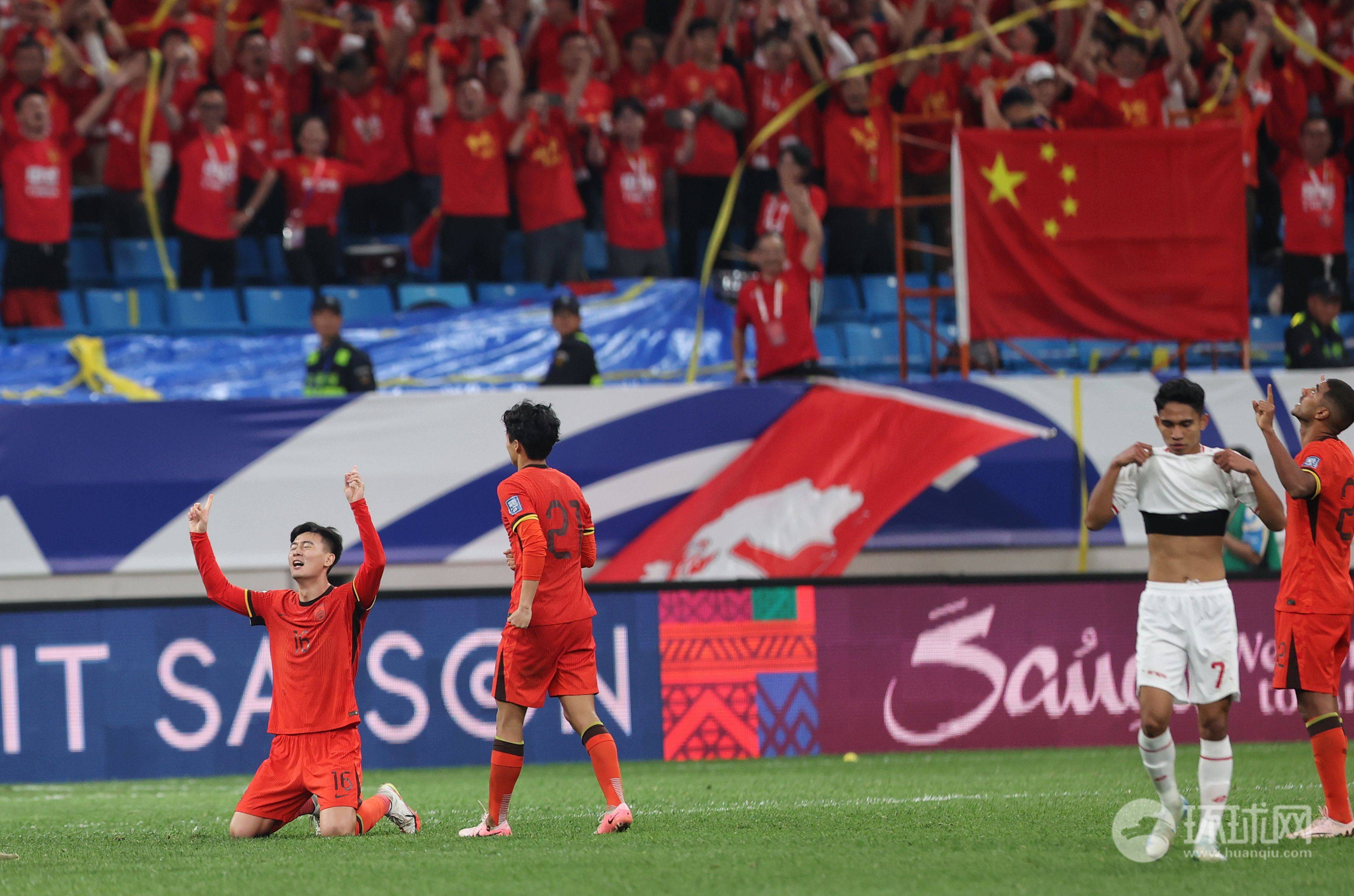 中国队险胜印度队，桃田贤斗带队取胜