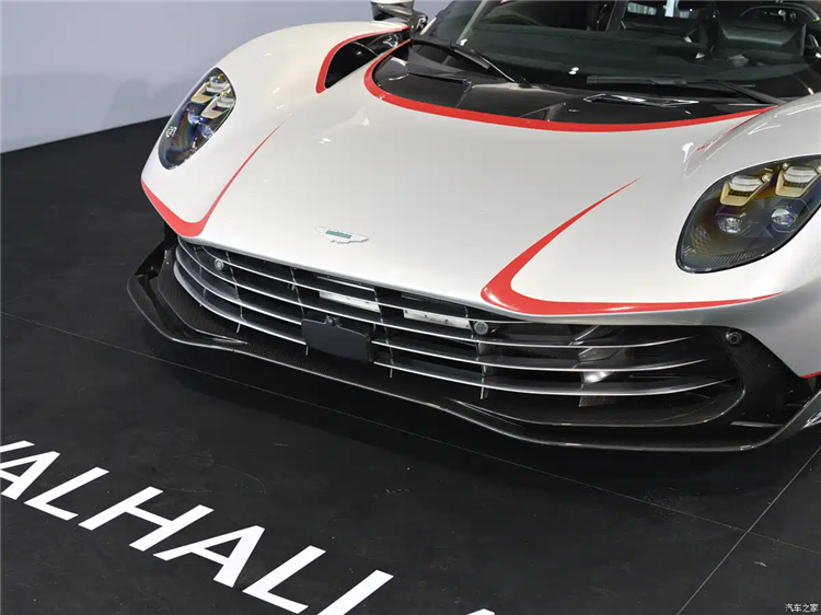 阿斯顿马丁力克法拉利,皮亚斯特里关键制胜 阿斯顿马丁力克法拉利,皮亚斯特里关键制胜