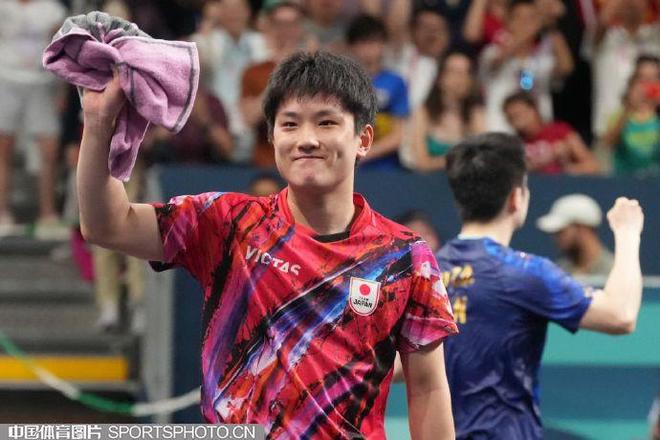 法国队力克波兰队,张本智和刷新纪录 法国队力克波兰队,张本智和刷新纪录