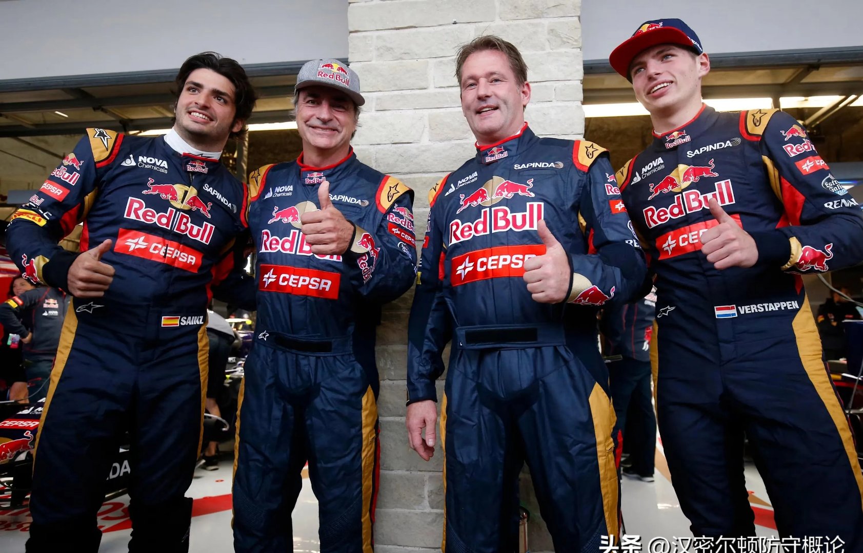 索伯车队横扫红牛车队，塞恩斯惊艳四座