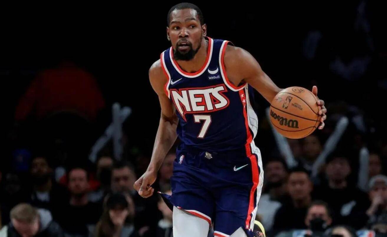 篮网绝杀骑士，拉文刷新纪录