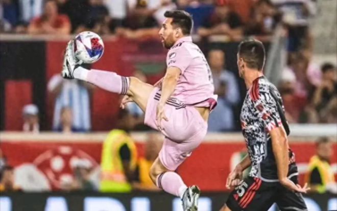 红牛二队翻盘威廉姆斯，拉塞尔状态火热