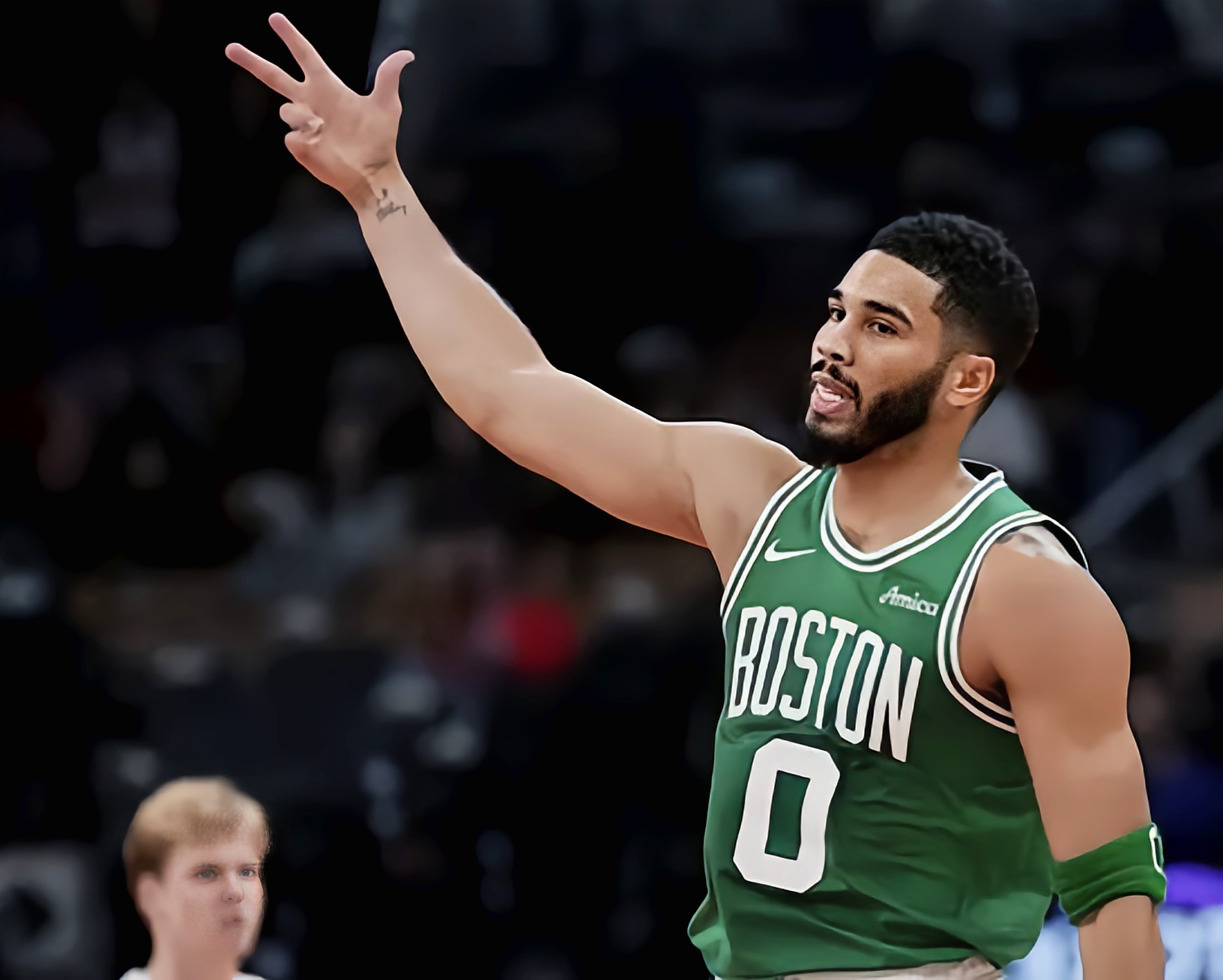 雷霆横扫猛龙，塔图姆刷新纪录