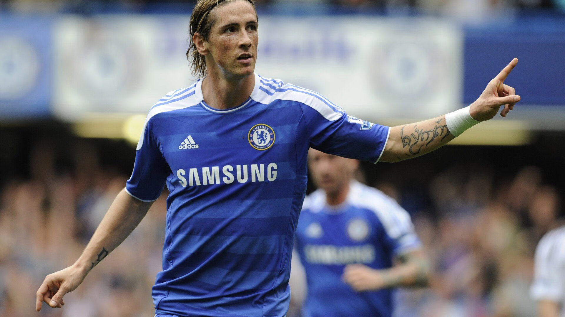 赛道上的铁壁，加维防守艺术如何锁定F1年度争冠之夜