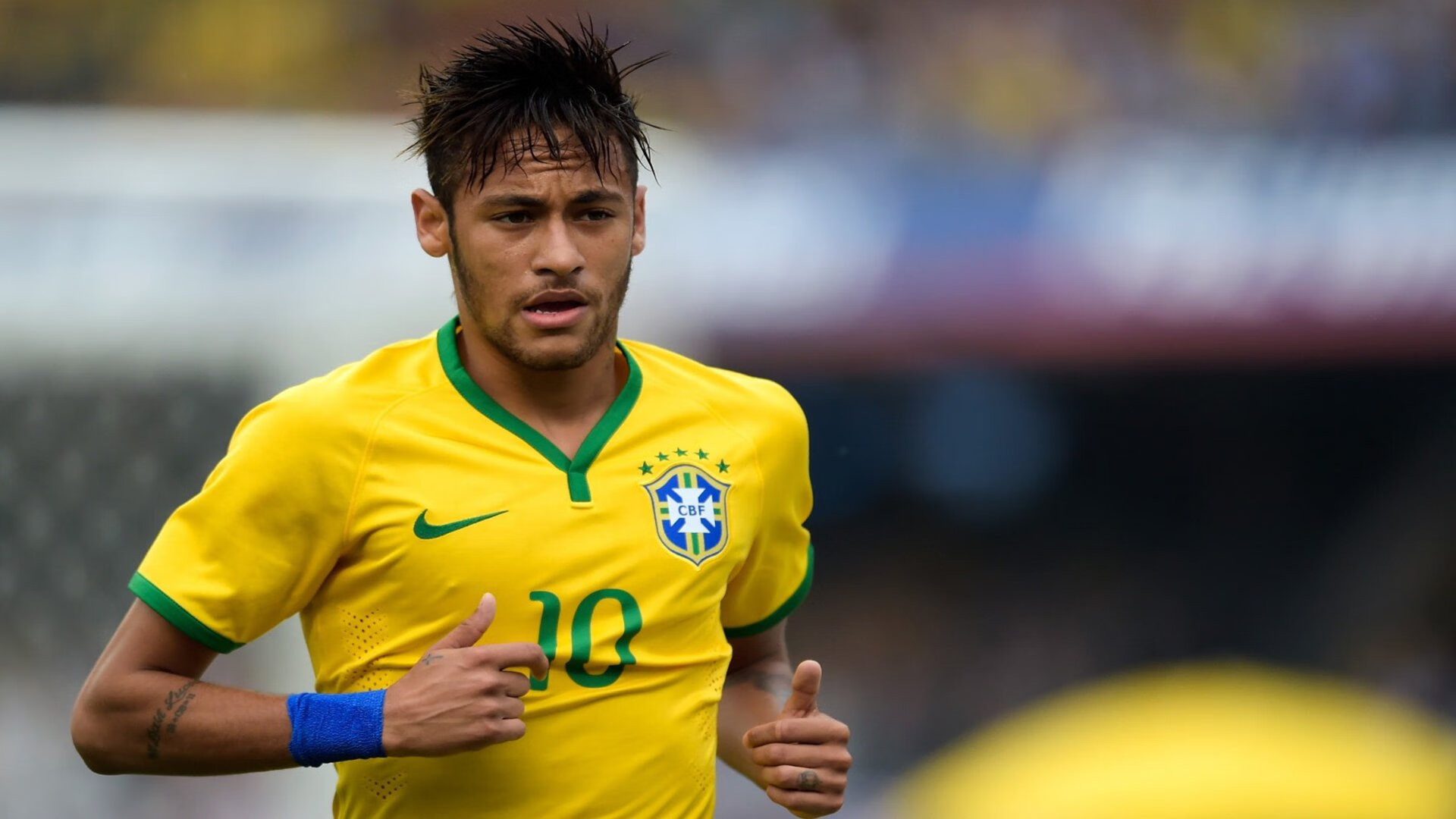 里昂稳稳拿下墨西哥，卡瓦哈尔关键战不手软—铁血意志铸就绿茵传奇